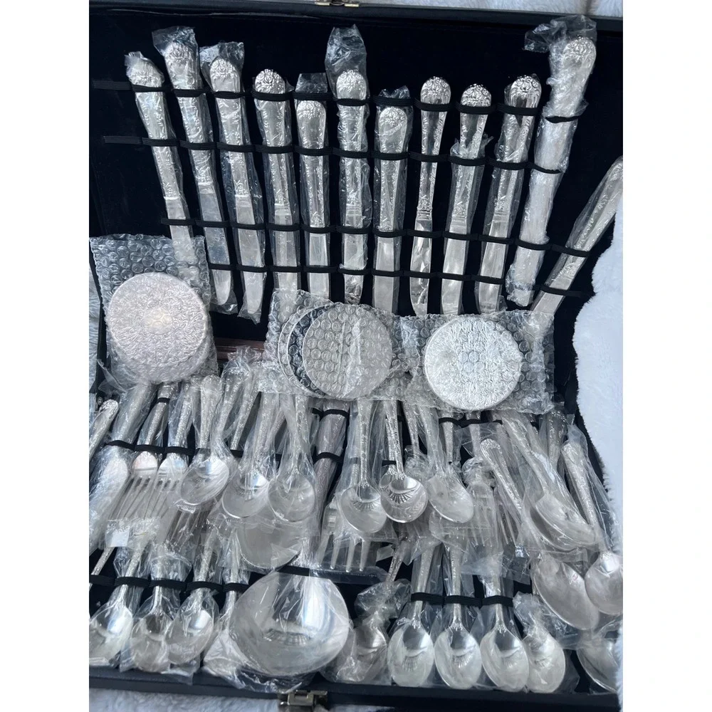 Victorian Unisex Wm Rogers & Son Flatware Set 50+pc Silver